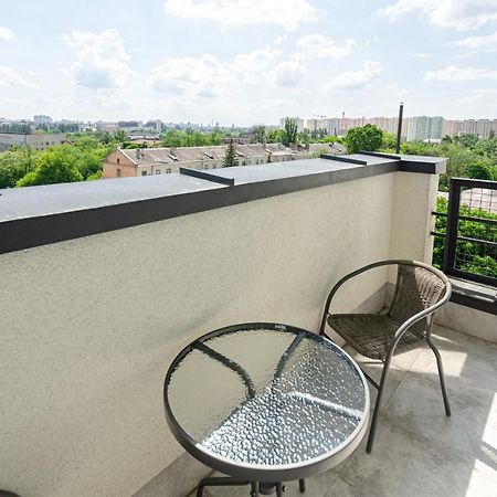 Petrovdom 5-25 In Cozy Apartment In Residential Complex "Beresteiskyi" Kiev Extérieur photo